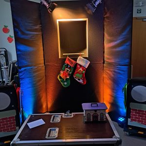 Lire la suite à propos de l’article Bulles de savon et clown magique – Anniversaire à domicile Huy