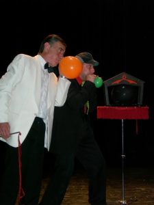 Lire la suite à propos de l’article Magicien anniversaire (Belgique)