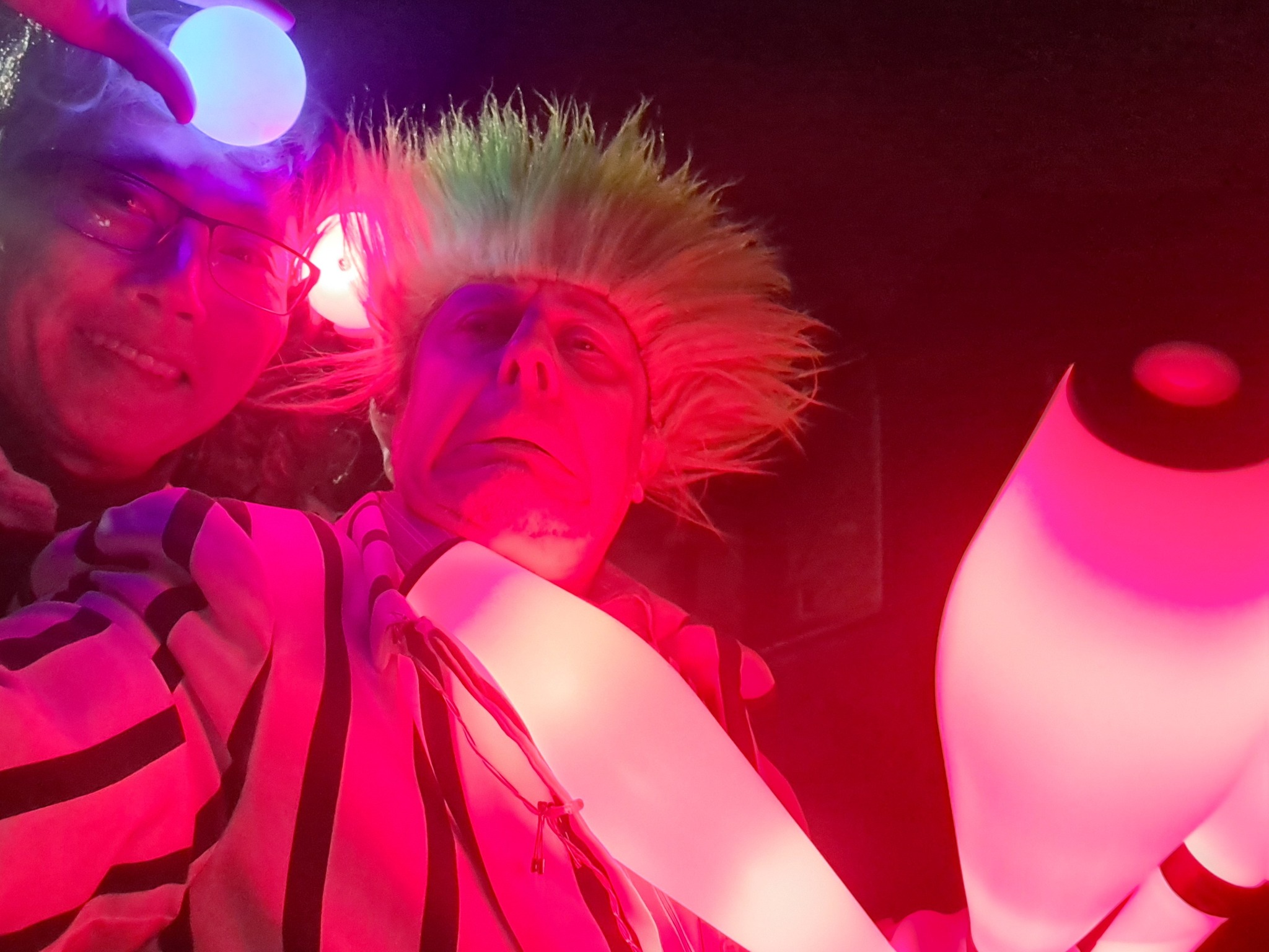 Jongleurs, jonglerie lumineuse pour animation de rues